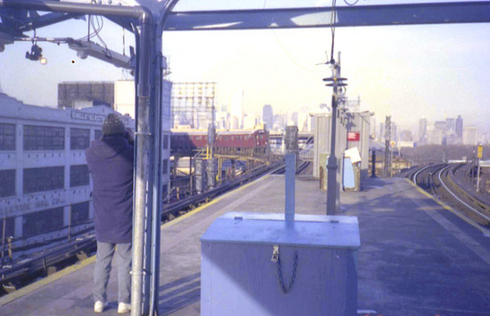 m_85E5B9B4NYC01E382AFE382A4E383BCE383B3E382BAE38397E383A9E382B601.jpg